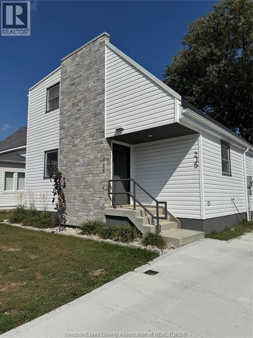 215 Wigle Ave, Kingsville, ON, N9Y1V2 | Card Image