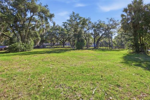 105 W Hermosa Street, LADY LAKE, FL, 32159 | Card Image