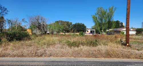 731 Sterling St, San Antonio, TX, 78220-3231 | Card Image