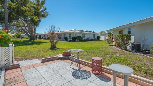 Q-15 - 513 Circlewood Drive, Condo with 2 bedrooms, 2 bathrooms and null parking in Venice FL | Image 29