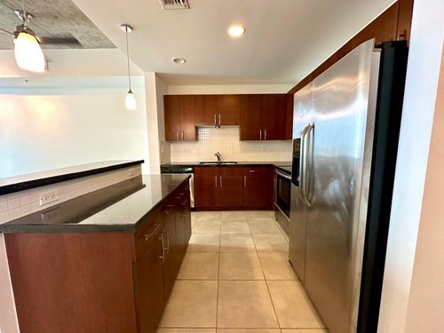 unit-921-300 S Australian Ave, West Palm Beach, FL, 33401-5098 | Card Image