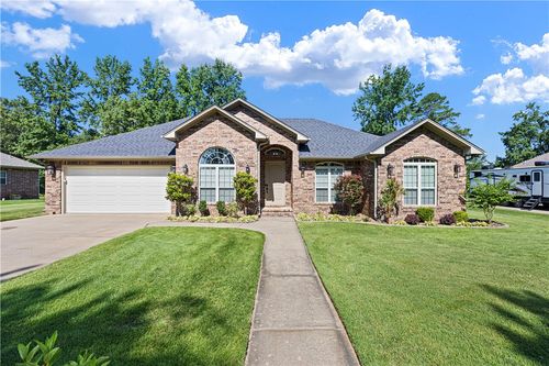 1100 S Vancouver Ave, Russellville, AR, 72801-5688 | Card Image