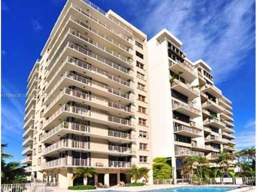 apt-1103-801 N Venetian Dr, Miami Beach, FL, 33139-1007 | Card Image