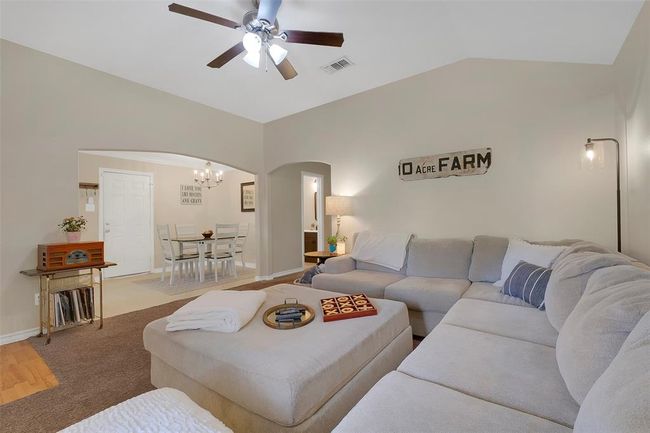 2222 3 Rd St, House other with 3 bedrooms, 2 bathrooms and 1 parking in Rosenberg TX | Image 7