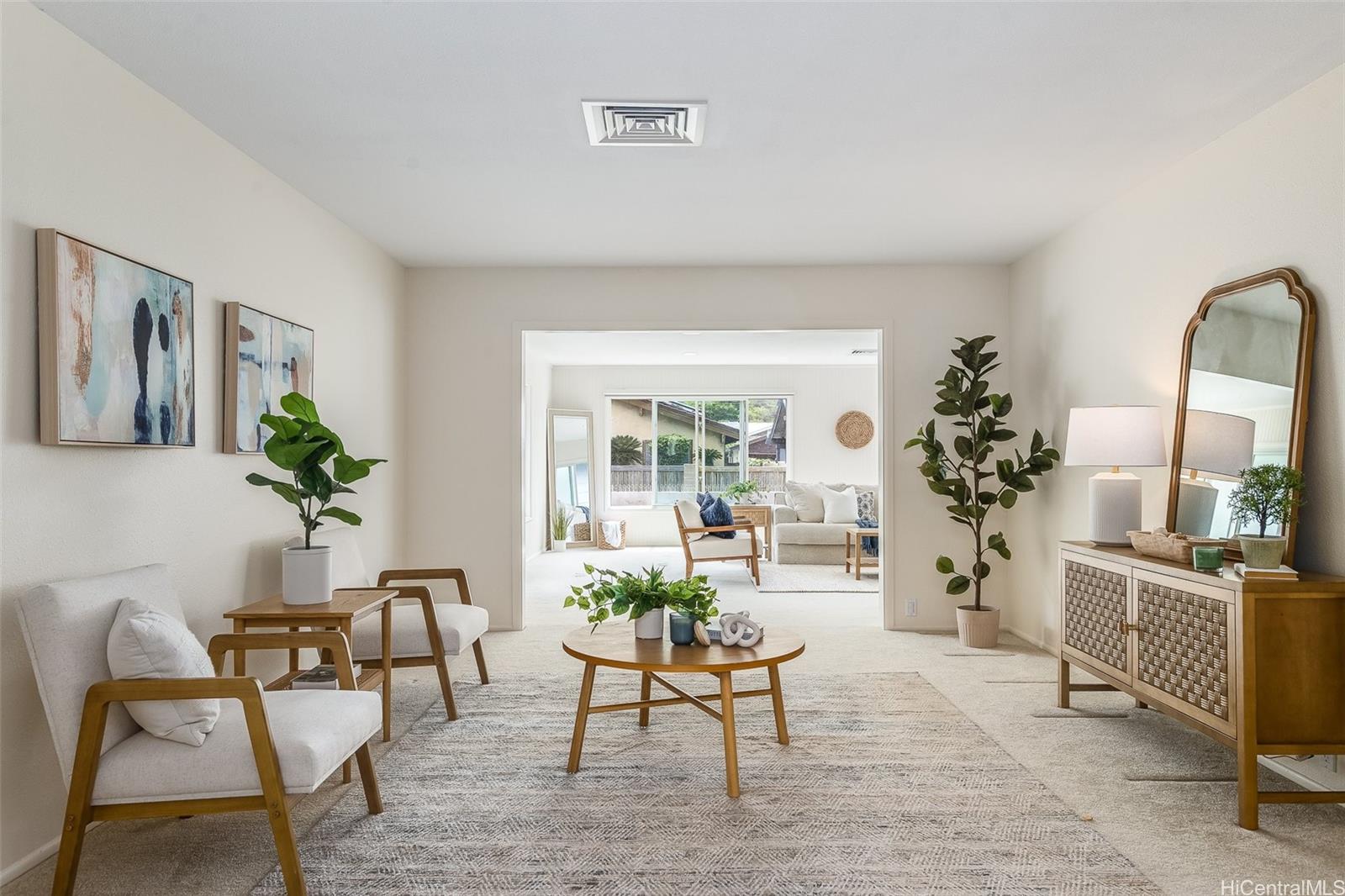 Kealahou St, Honolulu, HI 96825