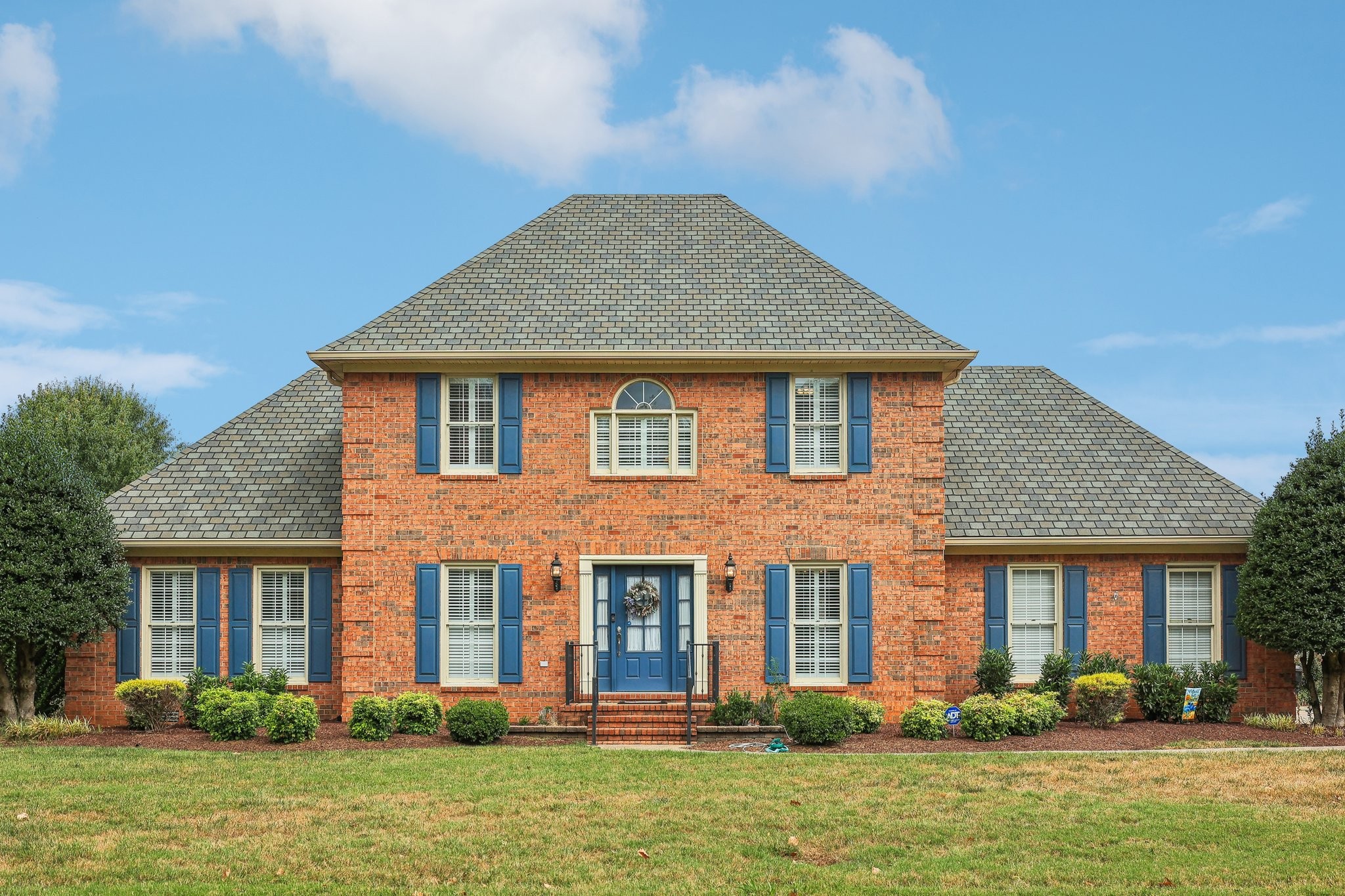 Round Table Ct, Murfreesboro, TN 37129
