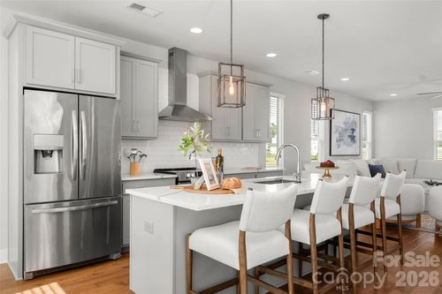 2104 Bryant Park Dr, Charlotte, NC, 28208-6090 | Card Image