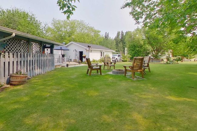 714 13 Street, House other with 3 bedrooms, 2 bathrooms and 5 parking in Smith AB | Image 4