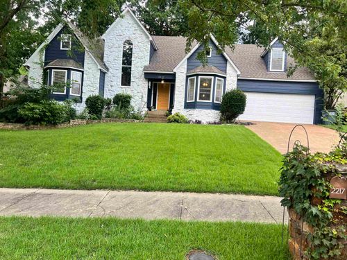 2217 Oak Hollow Ln, Cordova, TN, 38016-5206 | Card Image