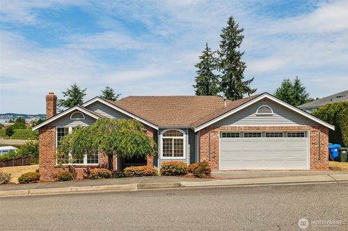 2805 Chambers Bay Dr, Steilacoom, WA, 98388-1518 | Card Image
