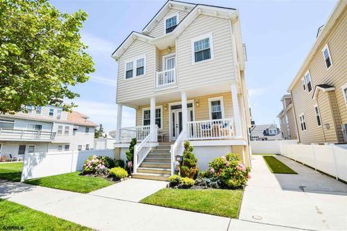 11 S 31st Ave, Longport, NJ, 08403-1408 | Card Image