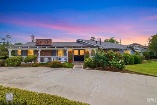 3641 Country Club Drive, Bakersfield, CA, 93306 | Card Image