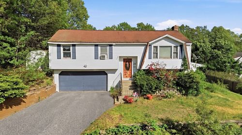 3 Birchmont St, Tyngsboro, MA, 01879-1307 | Card Image