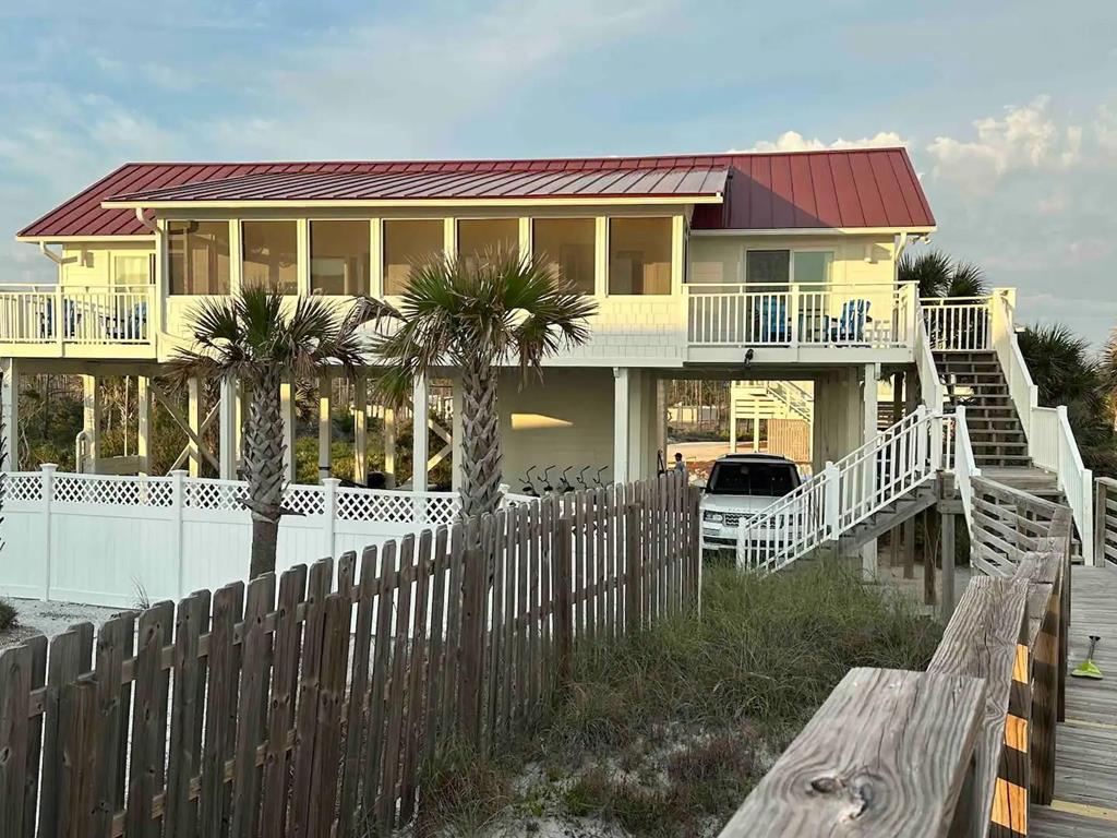 Flamingo Dr, Port Saint Joe, FL 32456