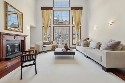 30 Half Moon Isle, Jersey City, NJ, 07305-5408 | Card Image