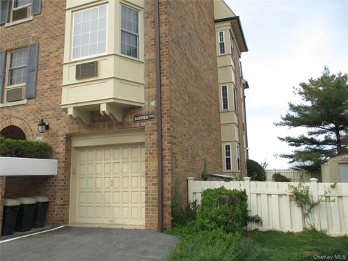 1802-207-25 Darren Dr, Bayside, NY, 11360-1562 | Card Image