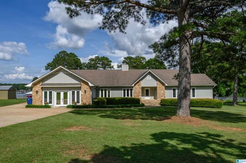 212 Bellbrook Dr, Cropwell, AL, 35054-3736 | Card Image