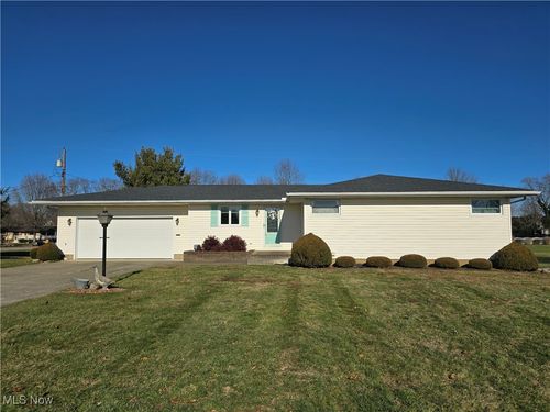 716 E 4th St, West Lafayette, OH, 43845-1410 | Card Image