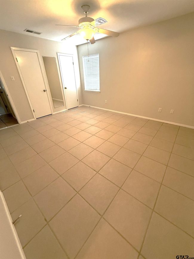 13675 Maple Dr, House other with 3 bedrooms, 2 bathrooms and null parking in Tyler TX | Image 14