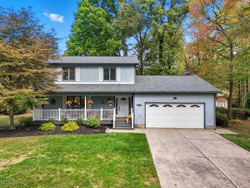813 Bridlewood Dr, Copley, OH, 44321-1501 | Card Image