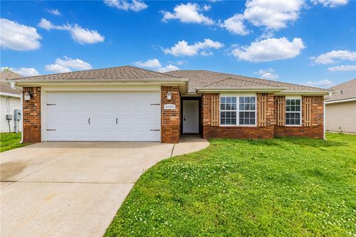 6206 Sw Meadow Well Ave, Bentonville, AR, 72713-8778 | Card Image