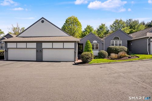 29-29 Greystone, Shelton, CT, 06484-6808 | Card Image
