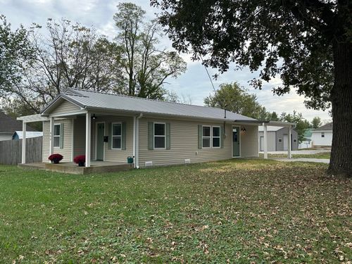 650 W 1st St, Mountain Grove, MO, 65711-1507 | Card Image