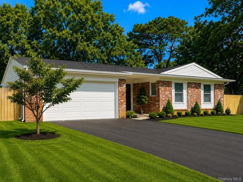 413 Bicycle Path, Brookhaven, NY, 11776 | Card Image