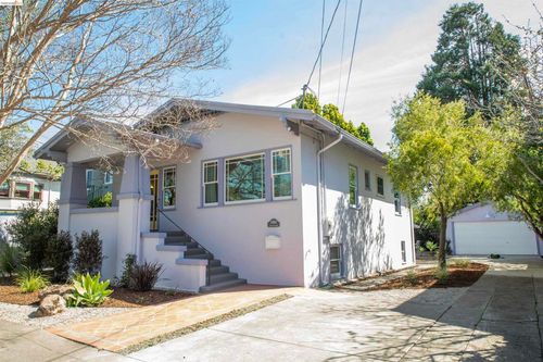5264 Locksley Ave, Oakland, CA, 94618-1041 | Card Image