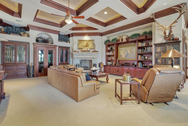 19223 Riverside Dr, House other with 5 bedrooms, 6 bathrooms and null parking in Tequesta FL | Image 22