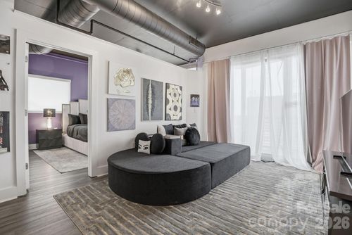 1006-505 E 6th St, Charlotte, NC, 28202-3140 | Card Image