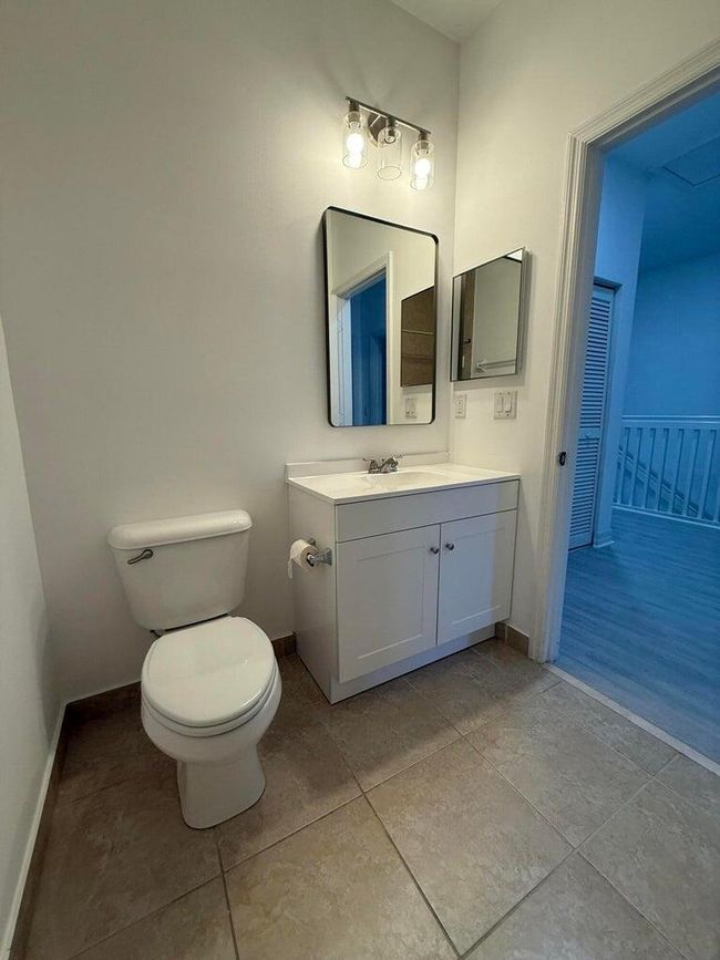 APT-102 - 108 W Pigeon Plum Dr, Condo with 3 bedrooms, 3 bathrooms and null parking in Jupiter FL | Image 17