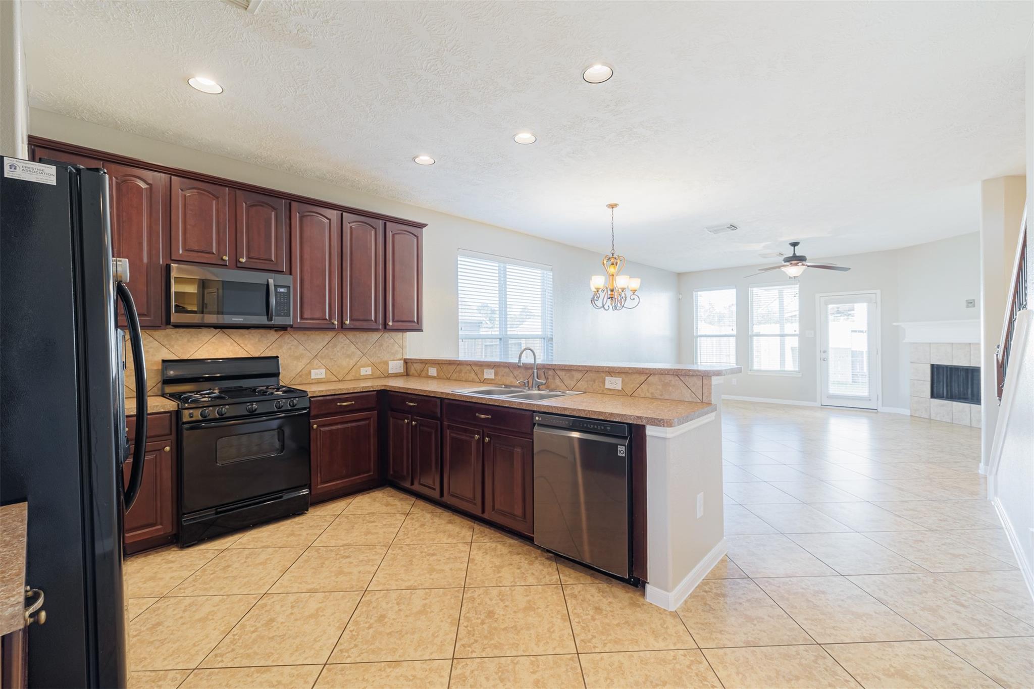 Residential Lease in Tomball 4
