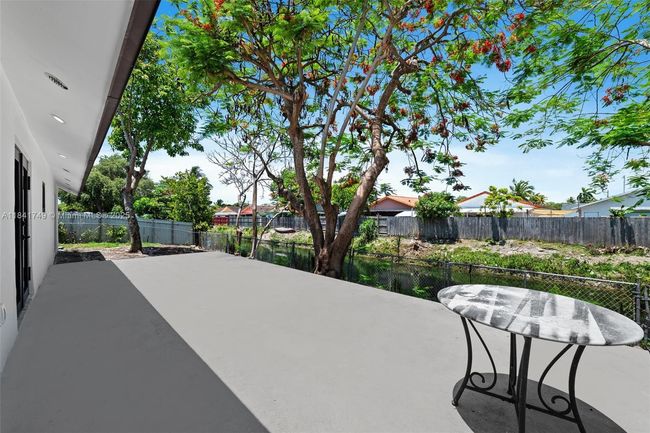 20620 Sw 120 Th Pl, House other with 3 bedrooms, 2 bathrooms and null parking in Miami FL | Image 31