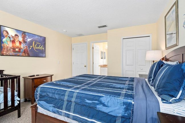 Second Floor Queen Ensuite with crib Wiew three | Image 39