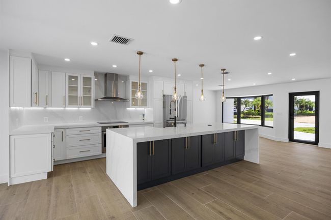 4121 Ne 31 St Ave, House other with 3 bedrooms, 3 bathrooms and null parking in Lighthouse Point FL | Image 13
