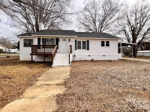 307 Arey Ave, Albemarle, NC, 28001-5111 | Card Image