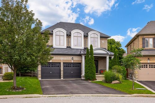 17 Island Grove, Brampton, ON, L6X0W6 | Card Image