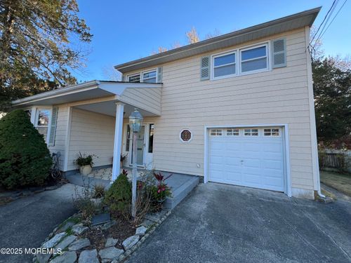 12 Eisele Ave, Ocean, NJ, 07712-4174 | Card Image