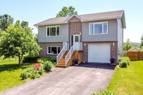 69 Donlands Crt, Coldwater, ON, L0K1E0 | Card Image