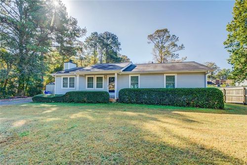 905 Rambling Rose Ct Nw, Conyers, GA, 30012-4038 | Card Image
