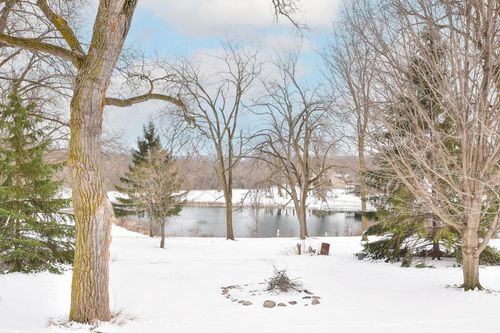W210N11170 Mountbrooke Drive, Germantown, WI, 53022 | Card Image