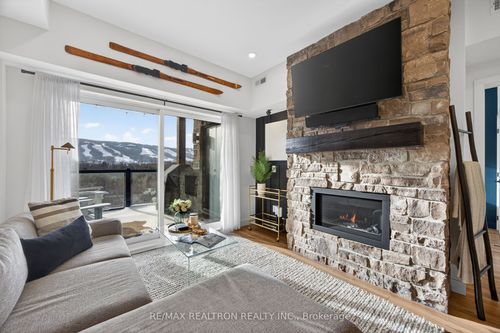 305-18 Beckwith Lane, Blue Mountains, ON, L9Y3B6 | Card Image