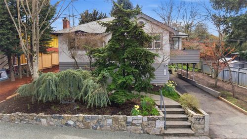 721 Snowdrop Ave, Victoria, BC, V8Z2N3 | Card Image