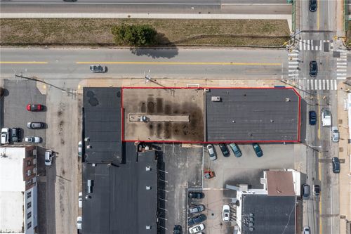 634 Park Ave, Cranston, RI, 02910-2144 | Card Image