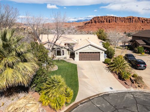 702 W 390 North Cir, St. George, UT, 84770-2100 | Card Image