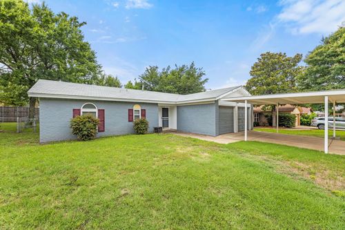 5912 Kary Lynn Dr S, Watauga, TX, 76148-1631 | Card Image