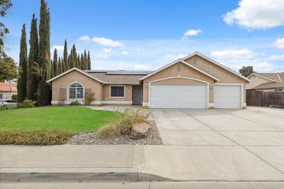 2099 N Heron Place, House other with 3 bedrooms, 0 bathrooms and null parking in Hanford CA | Image 1