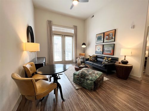 apt-2303-260 E Davis St, McKinney, TX, 75069-4582 | Card Image