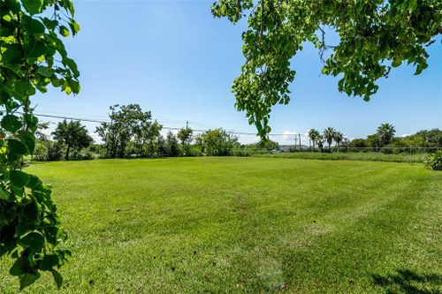 0000 23 1/2 St, Dickinson, TX, 77539 | Card Image
